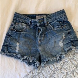 [ GUESS ] High Waisted Shorts